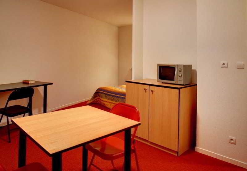 Kosy Appart'Hotels - La Maison Des Chercheurs Vandoeuvre-lès-Nancy Exteriér fotografie